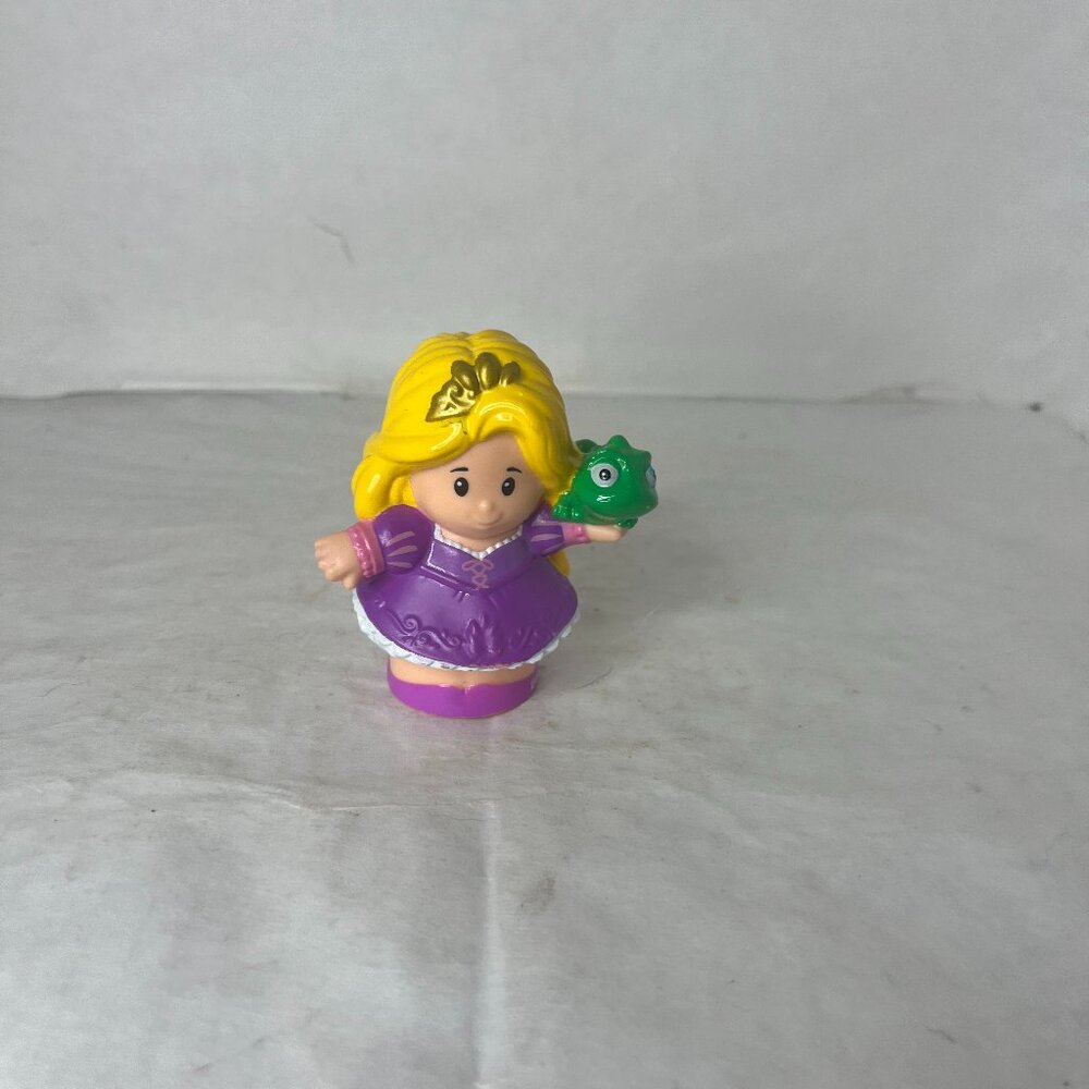 Fisher Price Little People Rapunzel Figure Disney Tangled Pascal Chameleon